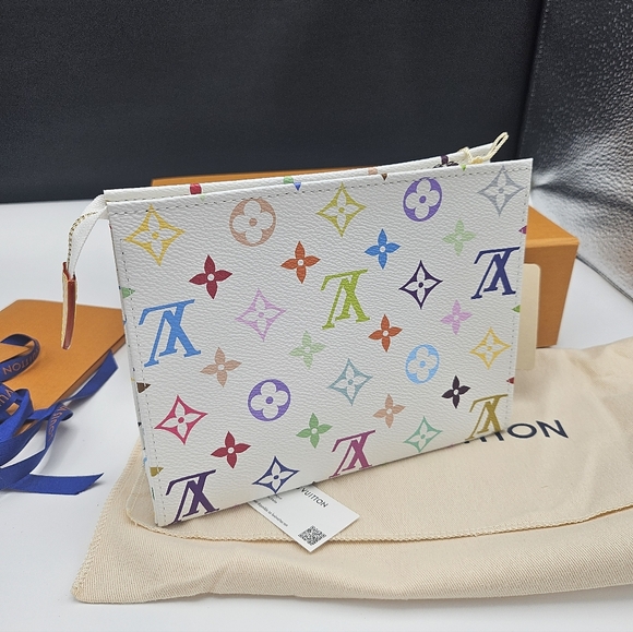 Brand new authentic 2026 Louis Vuitton Murakami Multicolor Toiletry Pouch 19 - Picture 11 of 17